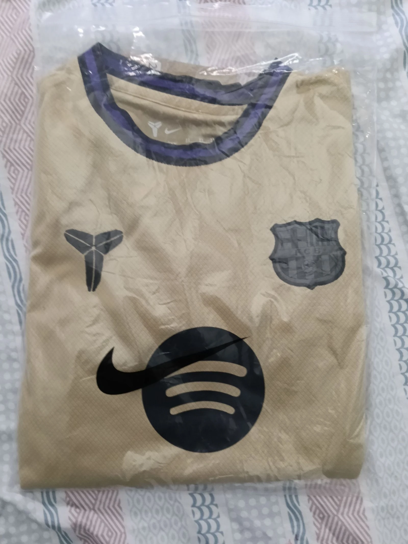 Conjunto de criança fc Barcelona 8 anos – photo 3
